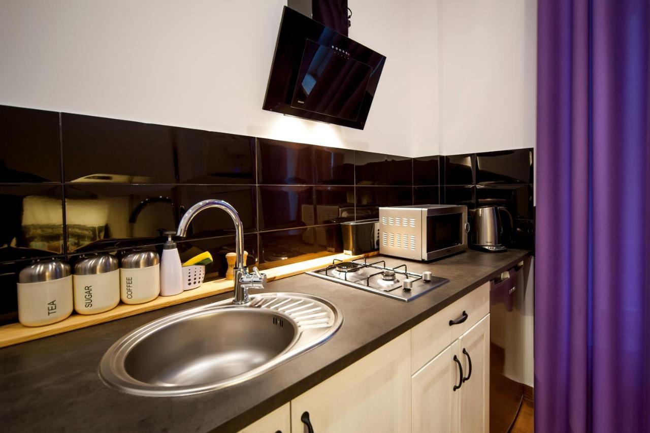 Апартаменты Very Berry - Garbary 27 - Apartament Z Balkonem, Old City, Check In 24H Познань Экстерьер фото